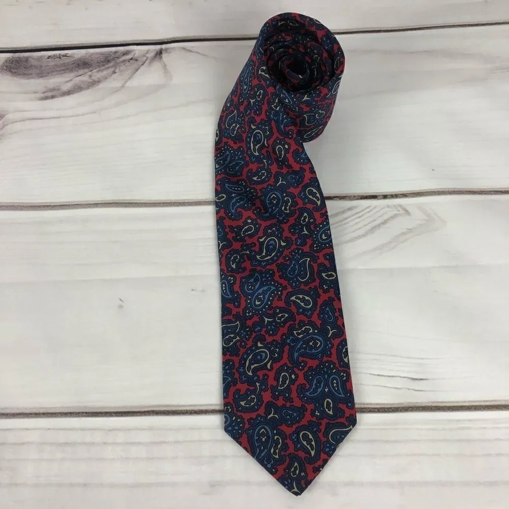 Country Squire Paisley Necktie